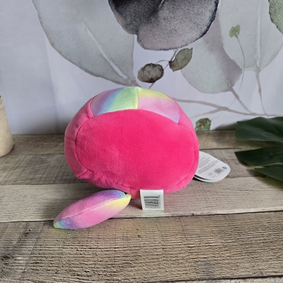 SQUISHMALLOWS | Lizette Pink Unicorn Cat Plush Toy - Picture 5 of 10